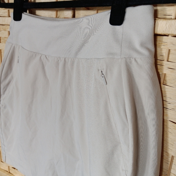 Athleta Cream Soho Skort 0 Xs Pockets EUC - Picture 3 of 6